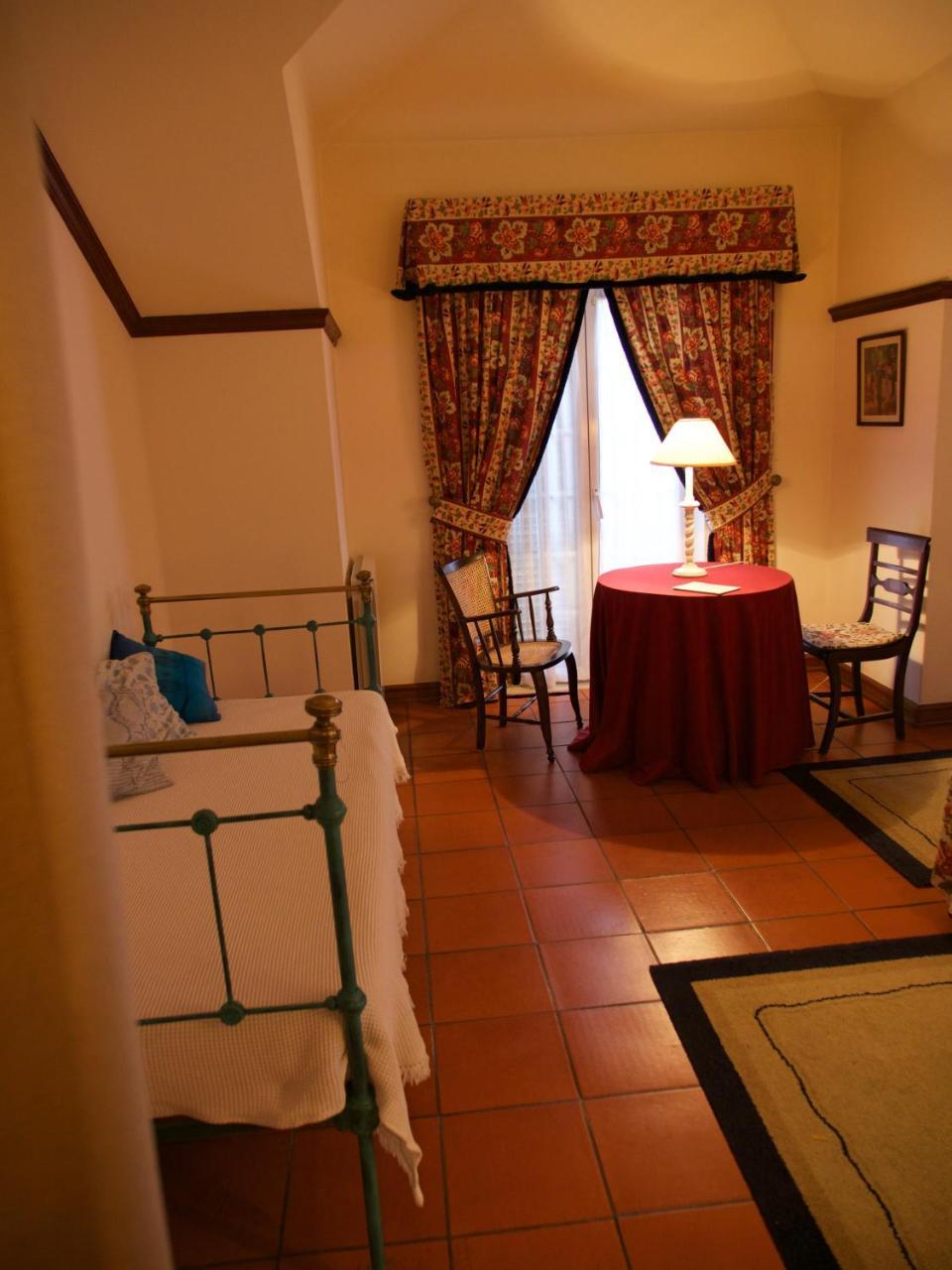 Casa Dos Arrabidos Guest House ตอร์เฮสนอวาส ภายนอก รูปภาพ